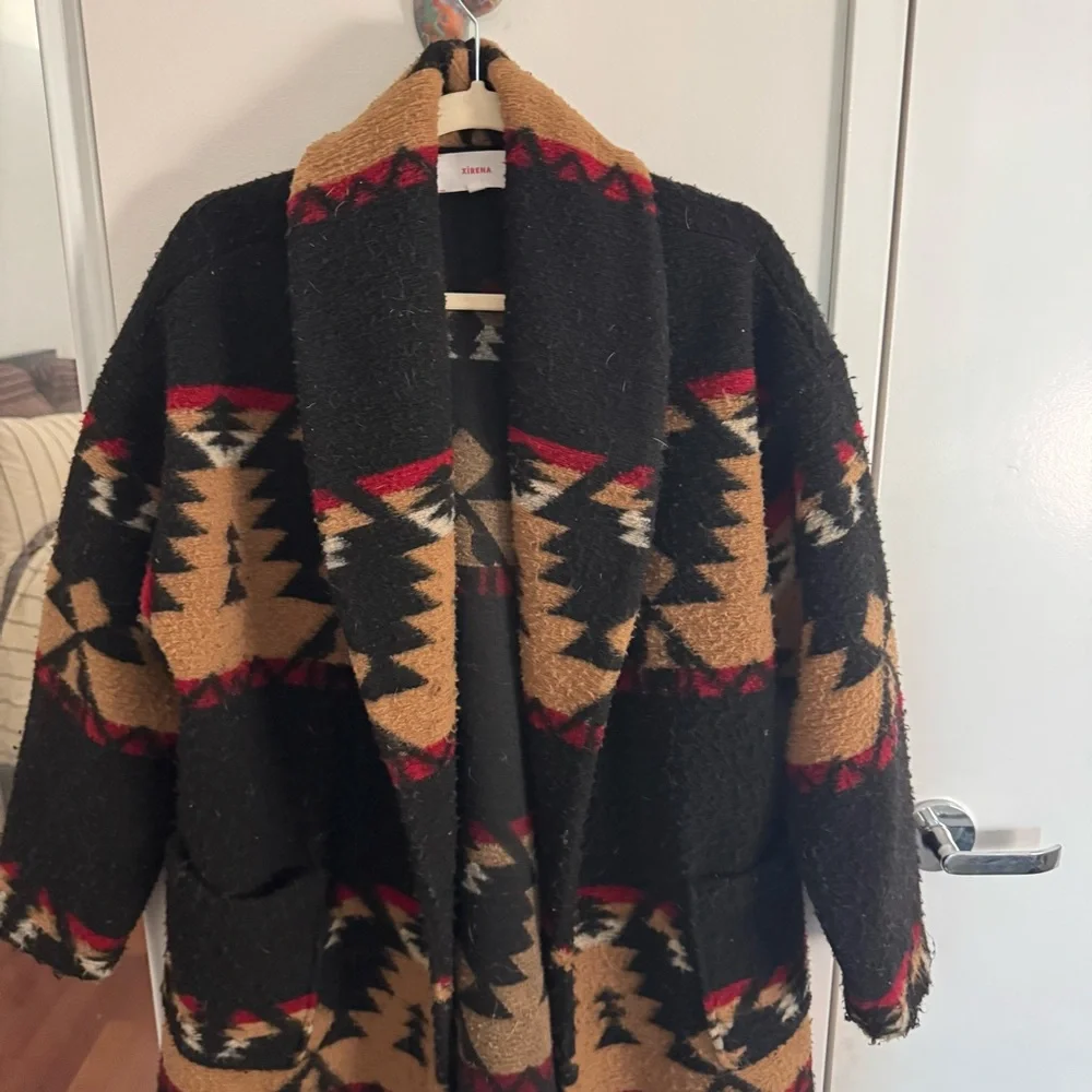 XIRENA Yellowstone Black Aztec Print Long Coat with Tan & Red Accents - Picture 4 of 8